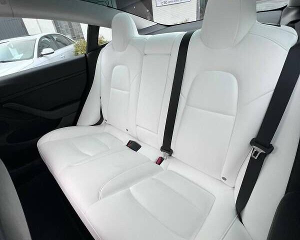 Черный Тесла Модель 3, объемом двигателя 0 л и пробегом 69 тыс. км за 21000 $, фото 19 на Automoto.ua