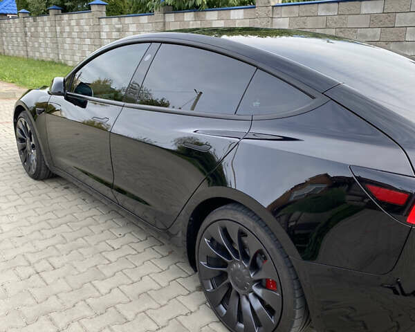 Чорний Тесла Модель 3, об'ємом двигуна 0 л та пробігом 31 тис. км за 25100 $, фото 12 на Automoto.ua