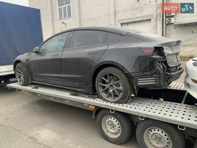 Черный Тесла Модель 3, объемом двигателя 0 л и пробегом 78 тыс. км за 17000 $, фото 3 на Automoto.ua