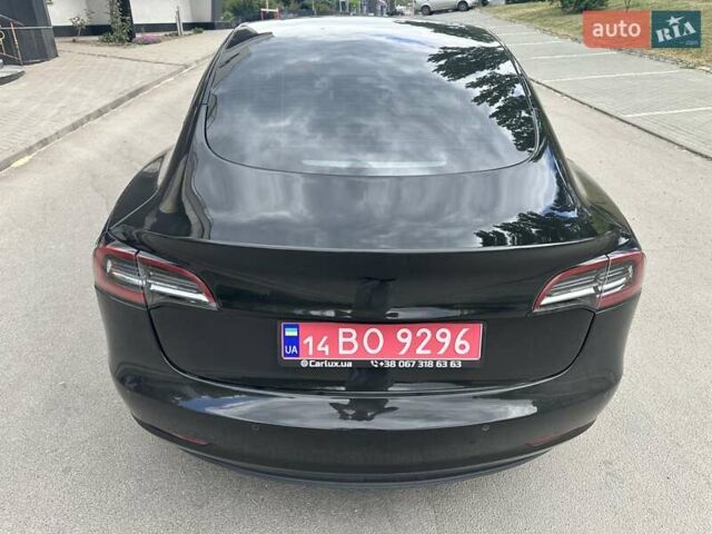 Чорний Тесла Модель 3, об'ємом двигуна 0 л та пробігом 60 тис. км за 22300 $, фото 19 на Automoto.ua