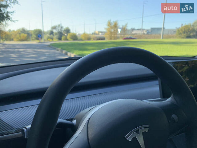 Тесла Модель 3 2022 в Киеве на Automoto.ua Черный Тесла Модель 3, объемом двигателя 0 л и пробегом 93 тыс. км за 19950 $, фото 29 на Automoto.ua