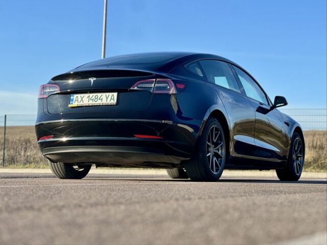 Чорний Тесла Модель 3, об'ємом двигуна 0 л та пробігом 14 тис. км за 19999 $, фото 15 на Automoto.ua