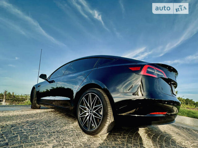 Черный Тесла Модель 3, объемом двигателя 0 л и пробегом 12 тыс. км за 25450 $, фото 11 на Automoto.ua