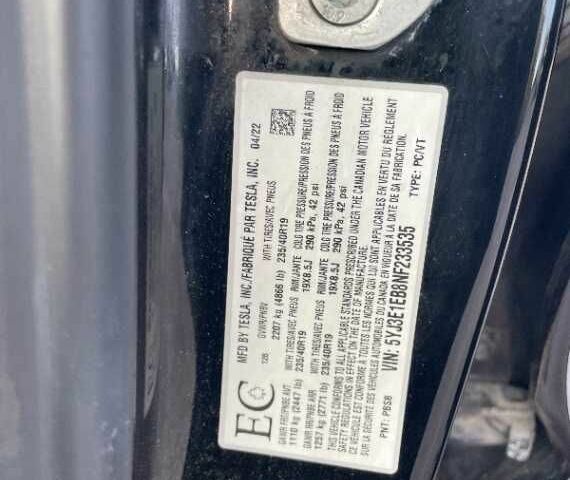 Черный Тесла Модель 3, объемом двигателя 0 л и пробегом 196 тыс. км за 13300 $, фото 15 на Automoto.ua