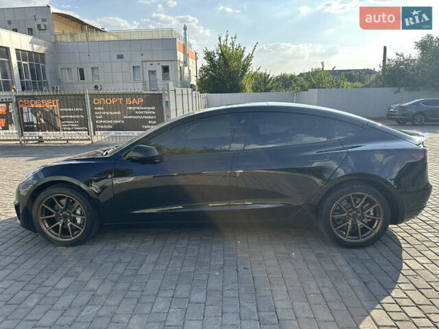 Черный Тесла Модель 3, объемом двигателя 0 л и пробегом 46 тыс. км за 24200 $, фото 15 на Automoto.ua