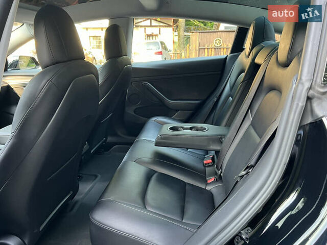 Черный Тесла Модель 3, объемом двигателя 0 л и пробегом 134 тыс. км за 17500 $, фото 14 на Automoto.ua