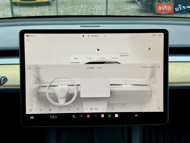 Чорний Тесла Модель 3, об'ємом двигуна 0 л та пробігом 160 тис. км за 17999 $, фото 19 на Automoto.ua