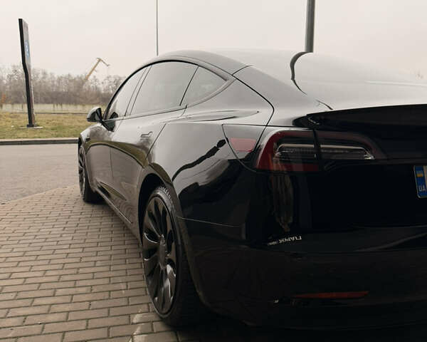 Черный Тесла Модель 3, объемом двигателя 0 л и пробегом 38 тыс. км за 33000 $, фото 3 на Automoto.ua