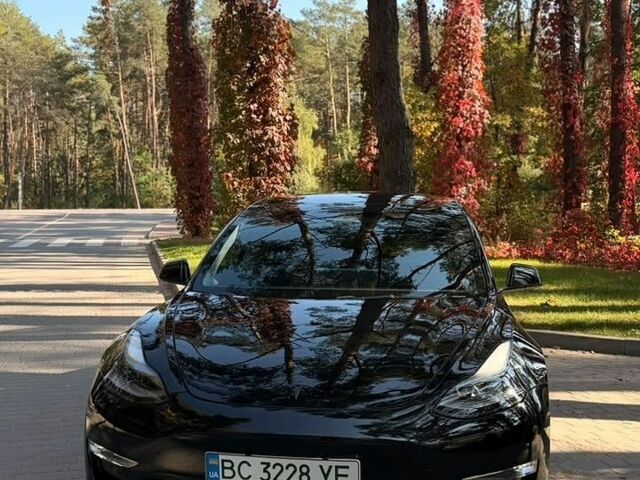 Черный Тесла Модель 3, объемом двигателя 0 л и пробегом 27 тыс. км за 24999 $, фото 9 на Automoto.ua