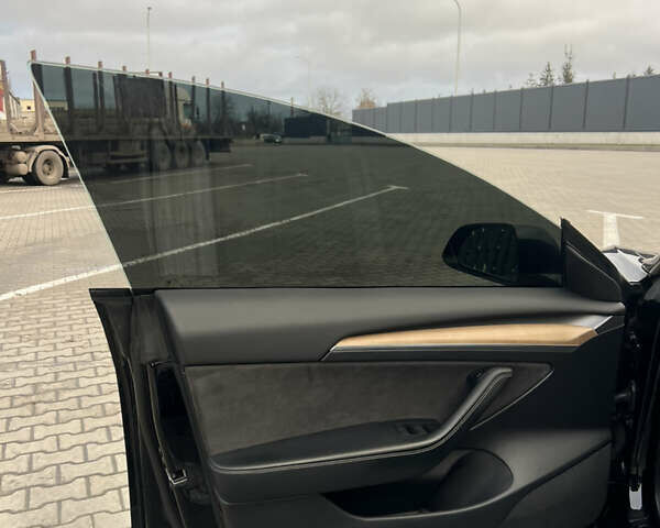 Черный Тесла Модель 3, объемом двигателя 0 л и пробегом 85 тыс. км за 19999 $, фото 15 на Automoto.ua