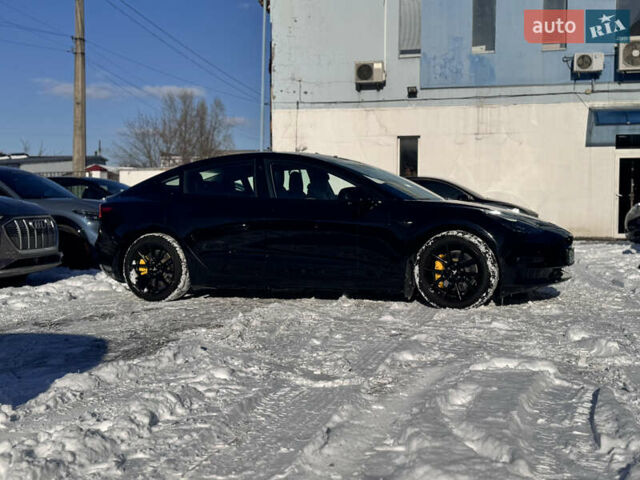 Черный Тесла Модель 3, объемом двигателя 0 л и пробегом 22 тыс. км за 29990 $, фото 6 на Automoto.ua