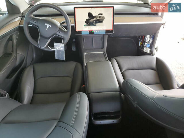 Черный Тесла Модель 3, объемом двигателя 0 л и пробегом 30 тыс. км за 16100 $, фото 6 на Automoto.ua