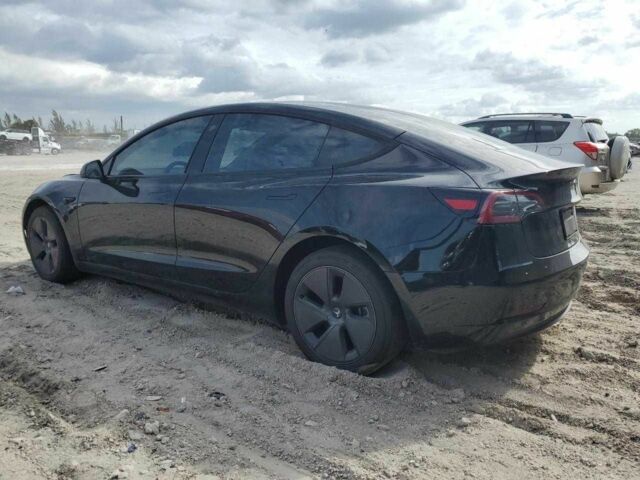 Чорний Тесла Модель 3, об'ємом двигуна 0 л та пробігом 30 тис. км за 7800 $, фото 1 на Automoto.ua