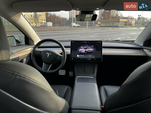 Черный Тесла Модель 3, объемом двигателя 0 л и пробегом 61 тыс. км за 23000 $, фото 1 на Automoto.ua