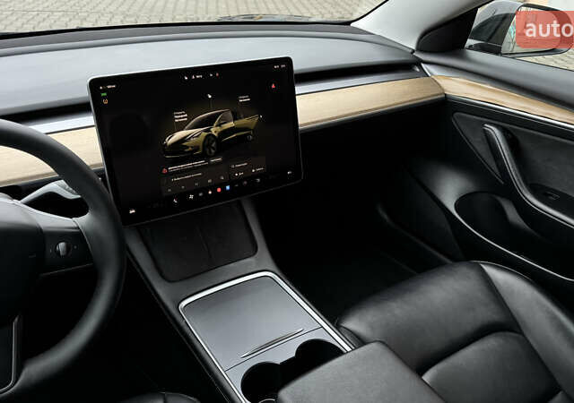 Чорний Тесла Модель 3, об'ємом двигуна 0 л та пробігом 172 тис. км за 16900 $, фото 27 на Automoto.ua