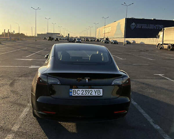 Черный Тесла Модель 3, объемом двигателя 0 л и пробегом 33 тыс. км за 23000 $, фото 5 на Automoto.ua