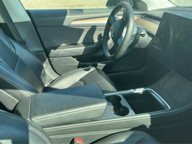 Черный Тесла Модель 3, объемом двигателя 0 л и пробегом 80 тыс. км за 8900 $, фото 4 на Automoto.ua