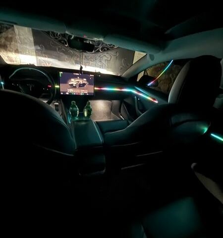 Черный Тесла Модель 3, объемом двигателя 0 л и пробегом 54 тыс. км за 28500 $, фото 5 на Automoto.ua