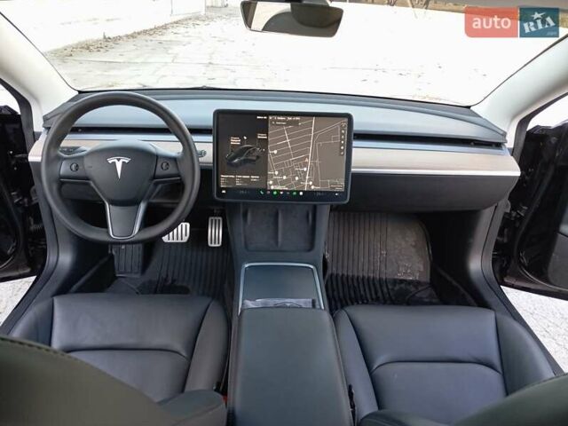 Черный Тесла Модель 3, объемом двигателя 0 л и пробегом 27 тыс. км за 24500 $, фото 29 на Automoto.ua
