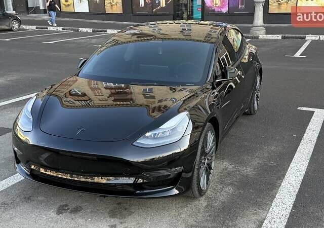 Чорний Тесла Модель 3, об'ємом двигуна 0 л та пробігом 8 тис. км за 30500 $, фото 3 на Automoto.ua