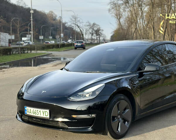 Черный Тесла Модель 3, объемом двигателя 0 л и пробегом 52 тыс. км за 25000 $, фото 3 на Automoto.ua