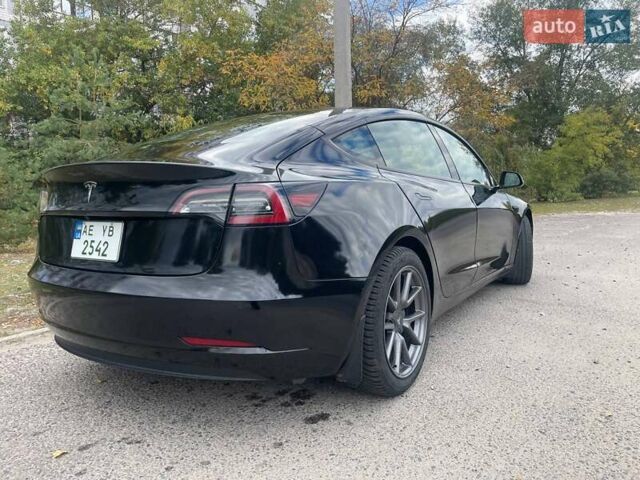 Тесла Модель 3 2023 в Каменское - Днепродзержинск на Automoto.ua Черный Тесла Модель 3, объемом двигателя 0 л и пробегом 73 тыс. км за 19000 $, фото 7 на Automoto.ua