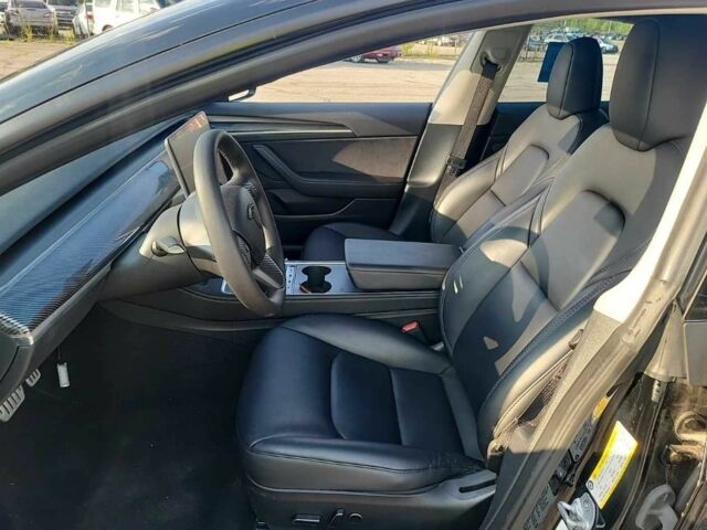 Черный Тесла Модель 3, объемом двигателя 0 л и пробегом 27 тыс. км за 18800 $, фото 7 на Automoto.ua