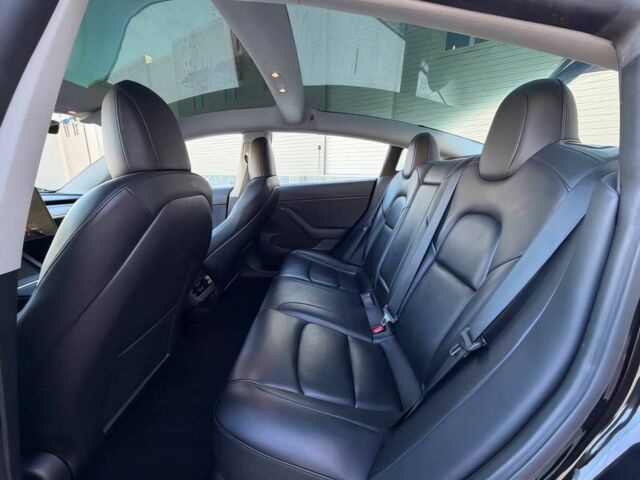 Черный Тесла Модель 3, объемом двигателя 0 л и пробегом 24 тыс. км за 16000 $, фото 12 на Automoto.ua