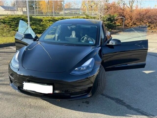Черный Тесла Модель 3, объемом двигателя 0 л и пробегом 15 тыс. км за 15000 $, фото 2 на Automoto.ua