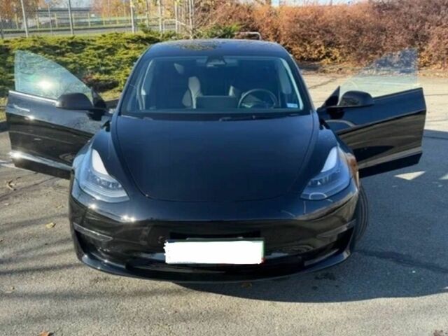 Черный Тесла Модель 3, объемом двигателя 0 л и пробегом 15 тыс. км за 15000 $, фото 1 на Automoto.ua