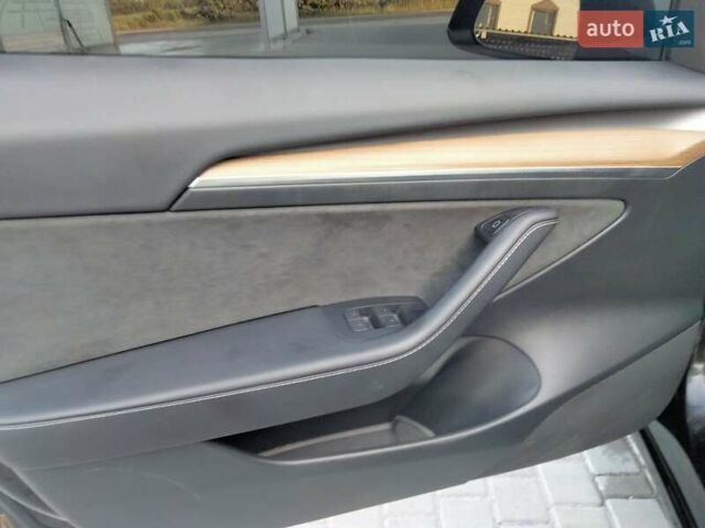 Чорний Тесла Модель 3, об'ємом двигуна 0 л та пробігом 20 тис. км за 21000 $, фото 54 на Automoto.ua