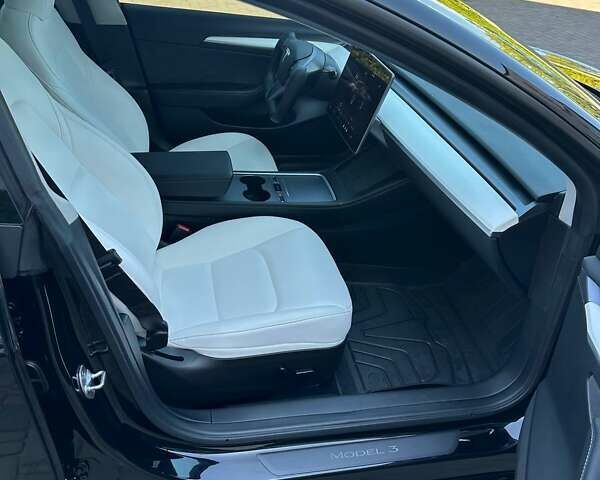 Черный Тесла Модель 3, объемом двигателя 0 л и пробегом 22 тыс. км за 22800 $, фото 44 на Automoto.ua