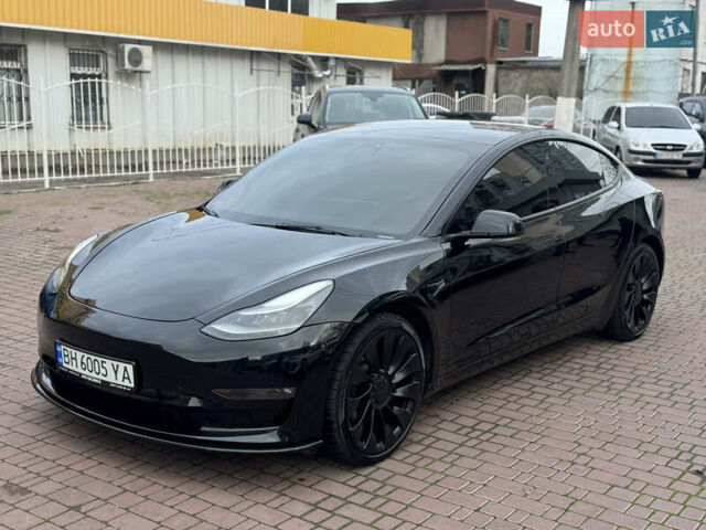 Чорний Тесла Модель 3, об'ємом двигуна 0 л та пробігом 56 тис. км за 20500 $, фото 2 на Automoto.ua