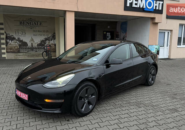 Чорний Тесла Модель 3, об'ємом двигуна 0 л та пробігом 172 тис. км за 16900 $, фото 2 на Automoto.ua
