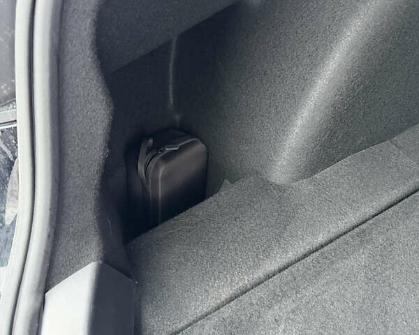 Черный Тесла Модель 3, объемом двигателя 0 л и пробегом 48 тыс. км за 26500 $, фото 28 на Automoto.ua