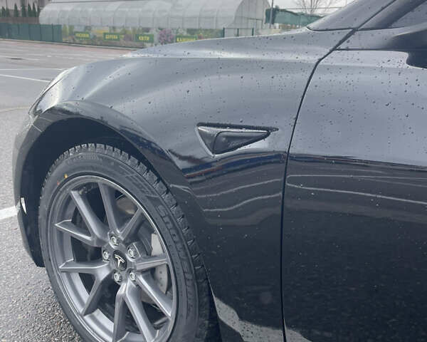 Черный Тесла Модель 3, объемом двигателя 0 л и пробегом 45 тыс. км за 22000 $, фото 12 на Automoto.ua