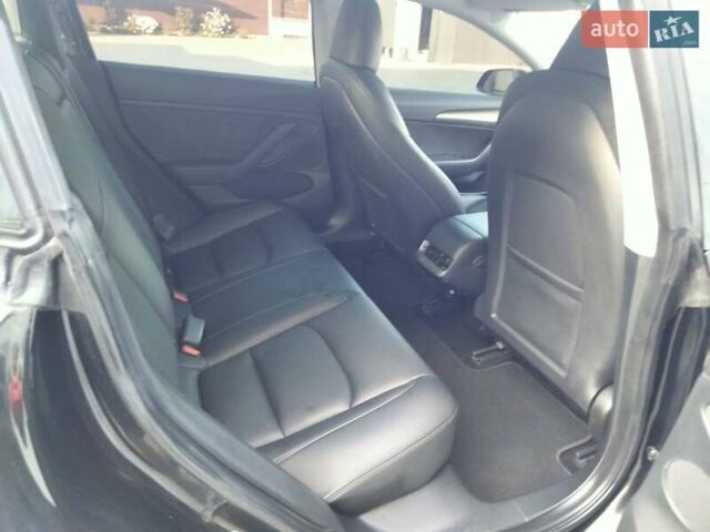 Чорний Тесла Модель 3, об'ємом двигуна 0 л та пробігом 20 тис. км за 21000 $, фото 43 на Automoto.ua