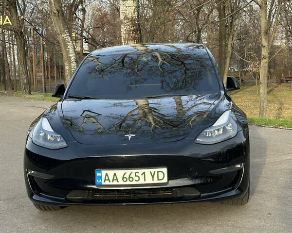 Черный Тесла Модель 3, объемом двигателя 0 л и пробегом 52 тыс. км за 25000 $, фото 33 на Automoto.ua