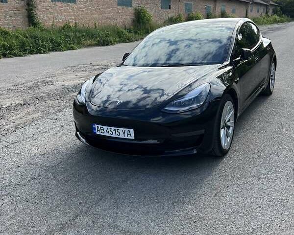 Чорний Тесла Модель 3, об'ємом двигуна 0 л та пробігом 12 тис. км за 18700 $, фото 1 на Automoto.ua