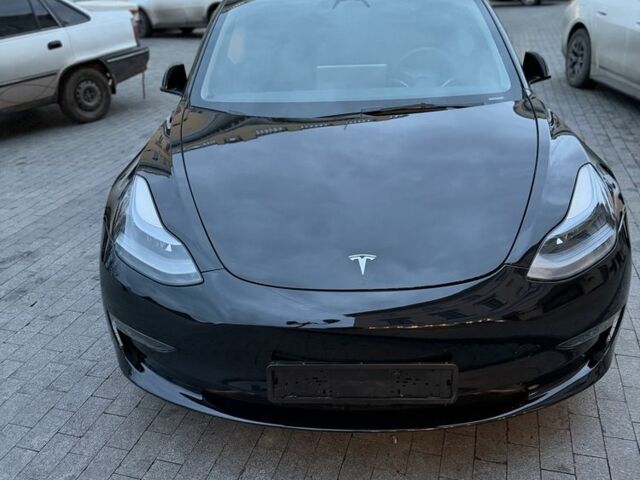 Чорний Тесла Модель 3, об'ємом двигуна 0 л та пробігом 80 тис. км за 21300 $, фото 2 на Automoto.ua