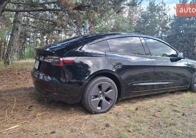 Черный Тесла Модель 3, объемом двигателя 0 л и пробегом 43 тыс. км за 23000 $, фото 16 на Automoto.ua
