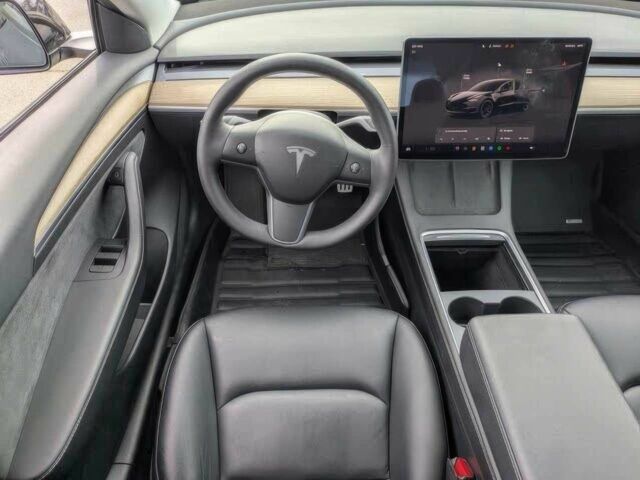 Чорний Тесла Модель 3, об'ємом двигуна 0 л та пробігом 25 тис. км за 10000 $, фото 11 на Automoto.ua