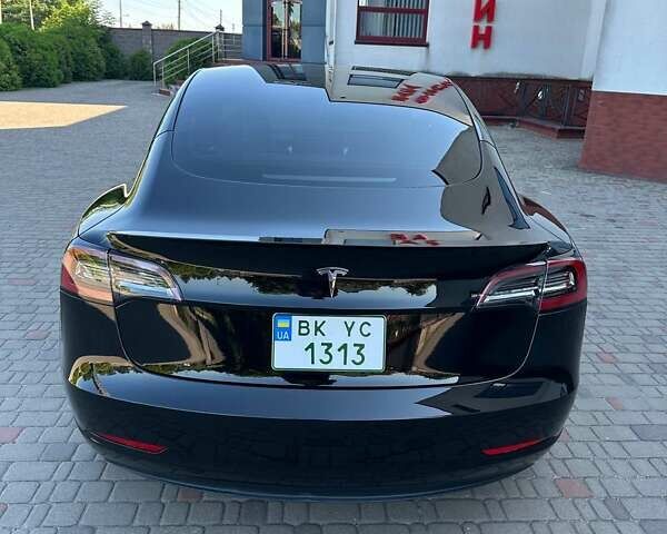 Черный Тесла Модель 3, объемом двигателя 0 л и пробегом 22 тыс. км за 22800 $, фото 12 на Automoto.ua