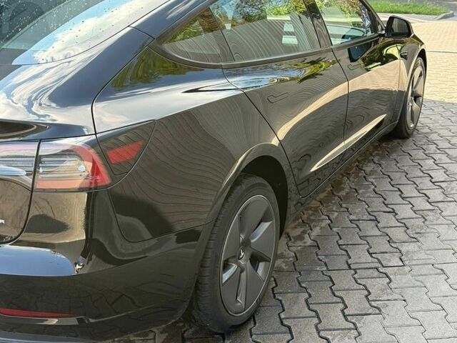 Черный Тесла Модель 3, объемом двигателя 0 л и пробегом 80 тыс. км за 21300 $, фото 3 на Automoto.ua