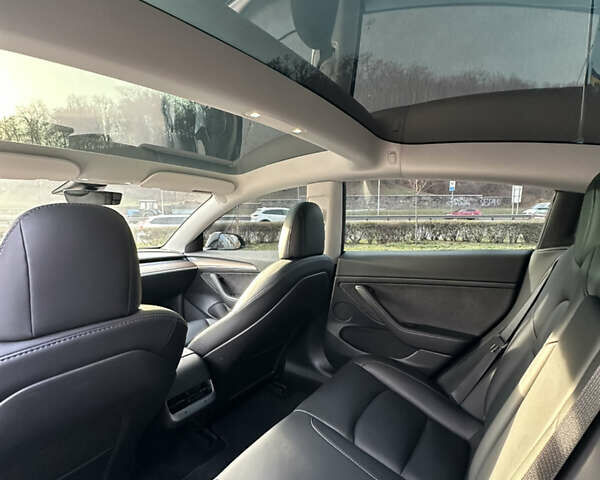 Черный Тесла Модель 3, объемом двигателя 0 л и пробегом 52 тыс. км за 25000 $, фото 19 на Automoto.ua