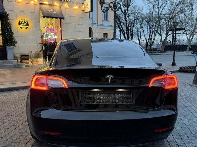 Чорний Тесла Модель 3, об'ємом двигуна 0 л та пробігом 80 тис. км за 21300 $, фото 14 на Automoto.ua