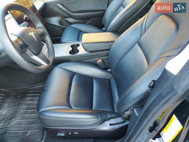 Черный Тесла Модель 3, объемом двигателя 0 л и пробегом 60 тыс. км за 17200 $, фото 9 на Automoto.ua