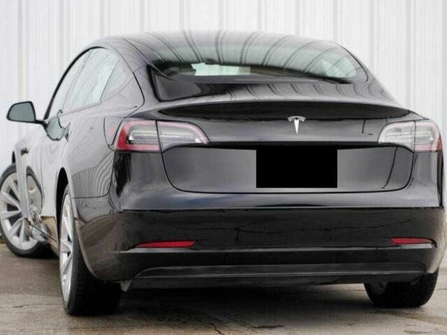 Черный Тесла Модель 3, объемом двигателя 0 л и пробегом 15 тыс. км за 15500 $, фото 6 на Automoto.ua