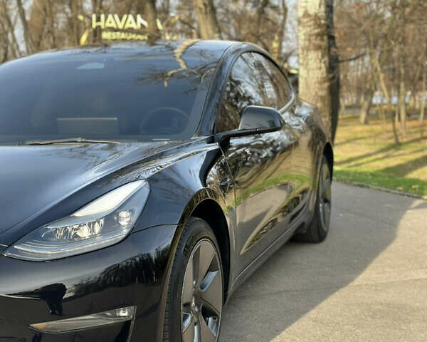 Черный Тесла Модель 3, объемом двигателя 0 л и пробегом 52 тыс. км за 25000 $, фото 4 на Automoto.ua