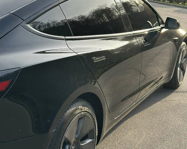 Черный Тесла Модель 3, объемом двигателя 0 л и пробегом 52 тыс. км за 25000 $, фото 10 на Automoto.ua